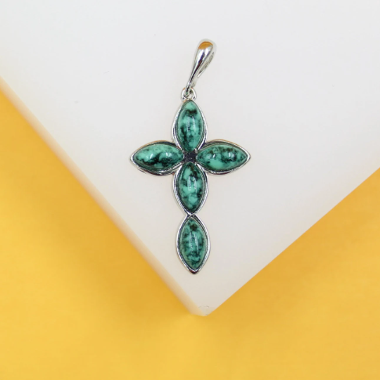Jesus Crucifix Christian Cross Jadeite Stone Pendant  (A359)-2